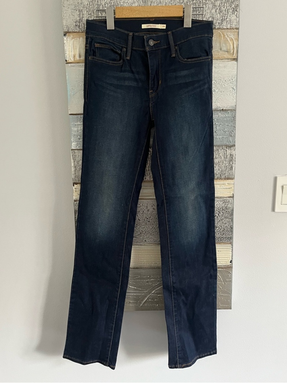 Levi's Women's Straight Leg Jeans in Dark Indigo
